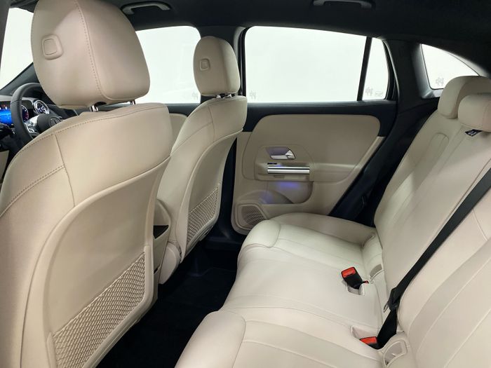 Mercedes-Benz GLA 2026