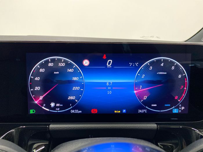 Mercedes-Benz GLA 2026