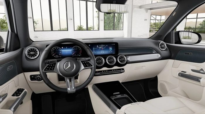 Mercedes-Benz GLB 2026