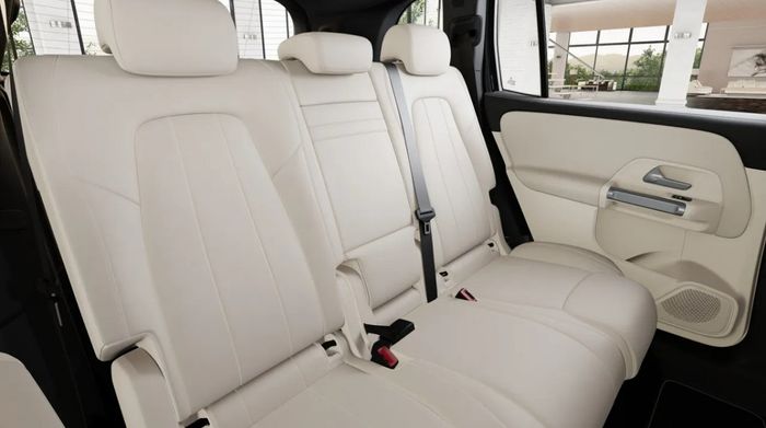 Mercedes-Benz GLB 2026