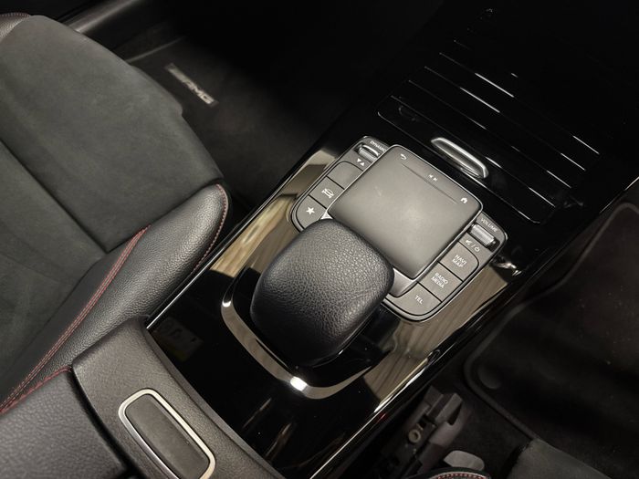 Mercedes-Benz CLA 2021