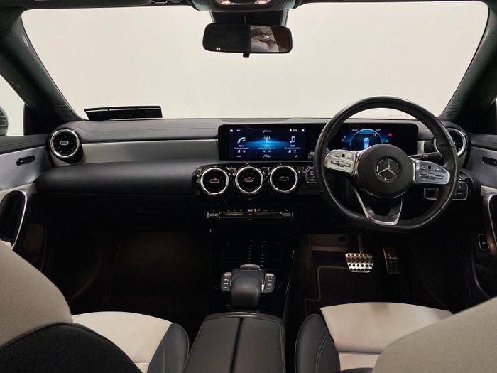 Mercedes-Benz CLA 2022