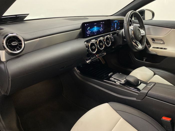Mercedes-Benz CLA 2022