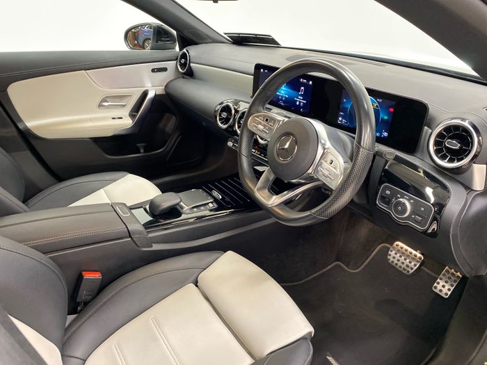 Mercedes-Benz CLA 2022