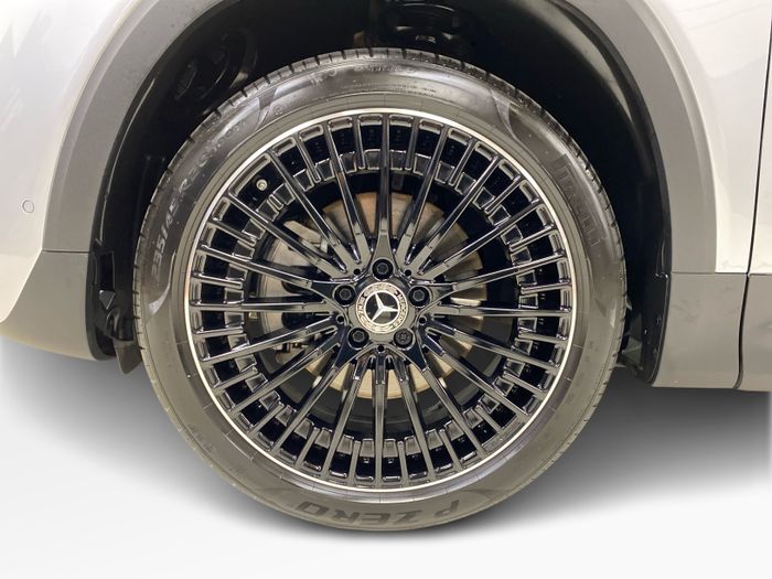 Mercedes-Benz EQB 2025