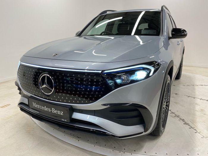 Mercedes-Benz EQB 2025