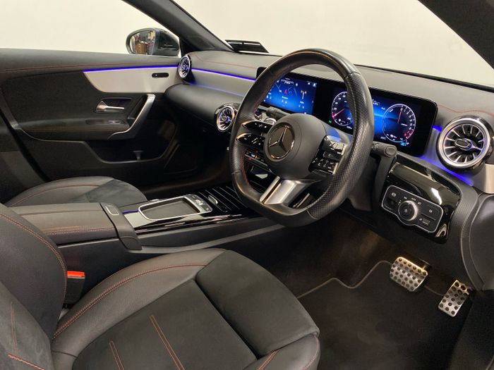 Mercedes-Benz CLA 2023
