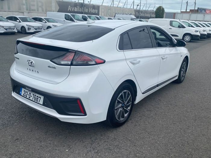 Hyundai Ioniq 2021