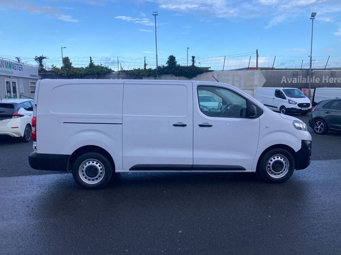 Opel Vivaro 2022