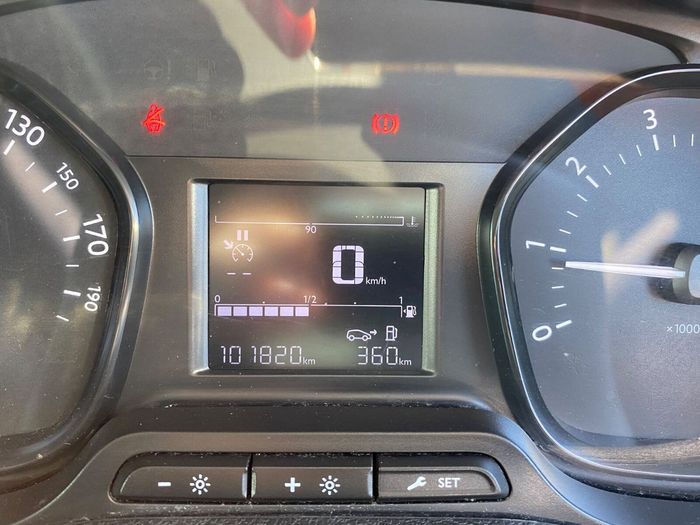 Opel Vivaro 2021