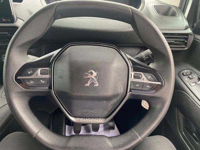 Peugeot Partner 2022