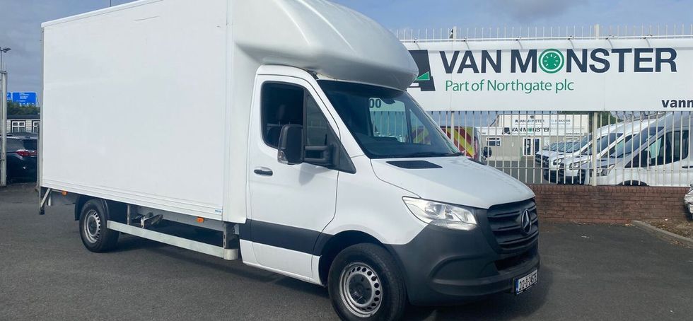 Mercedes-Benz Sprinter 2021