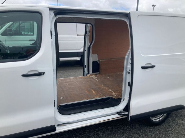 Opel Vivaro 2021