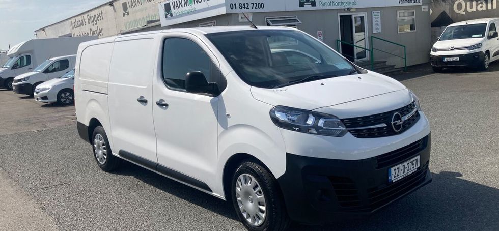 Opel Vivaro 2022