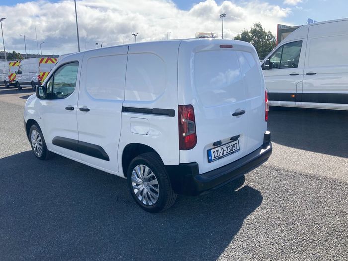 Peugeot Partner 2022