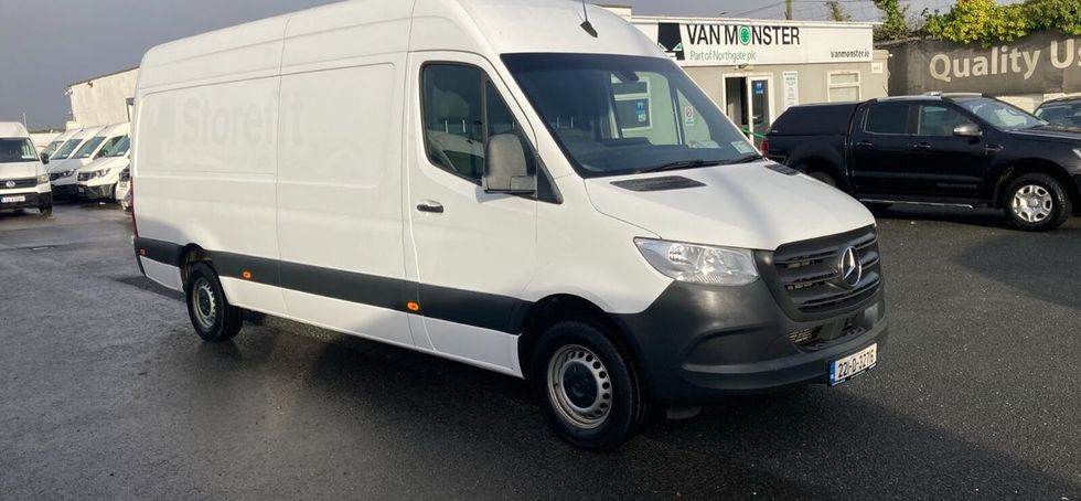 Mercedes-Benz Sprinter 2022