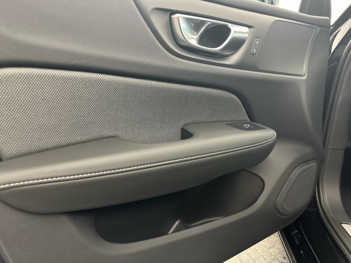 Volvo V60 2026