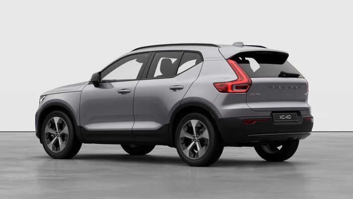 Volvo XC40 2026