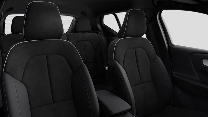Volvo XC40 2026