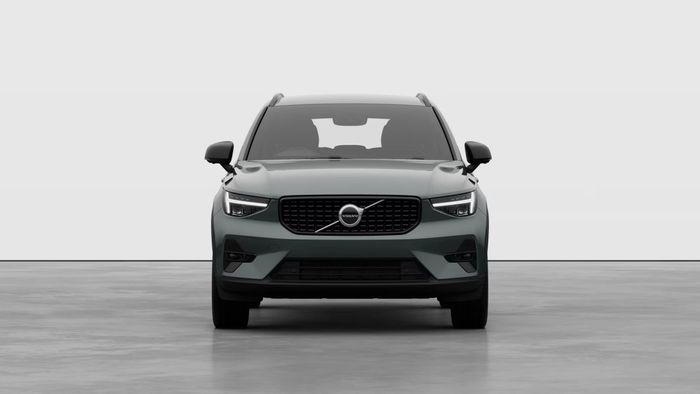 Volvo XC40 2026