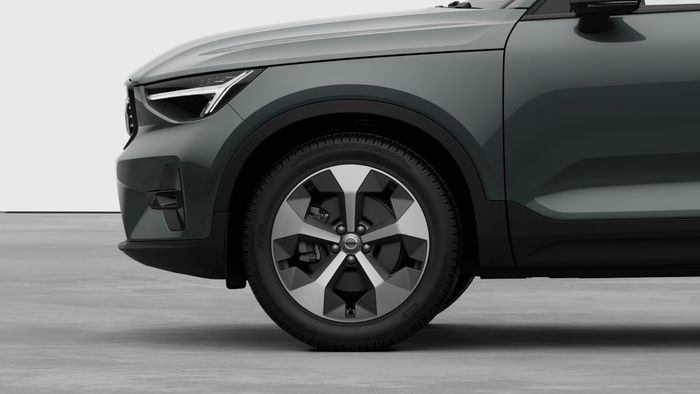 Volvo XC40 2026