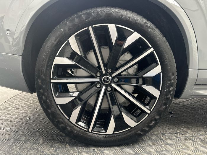 Volvo XC90 2026
