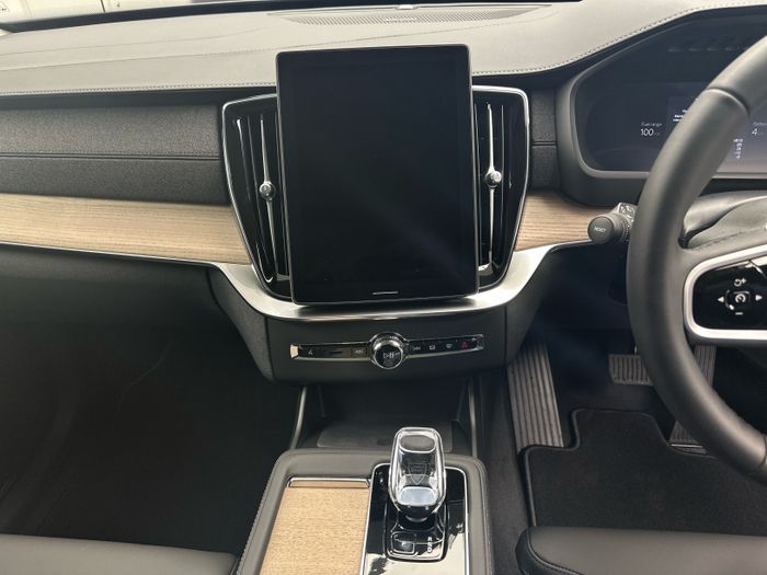 Volvo XC90 2026