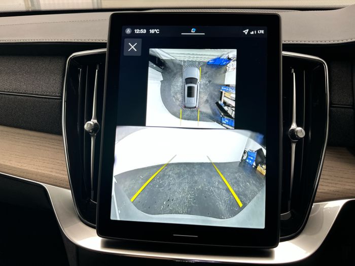 Volvo XC90 2026