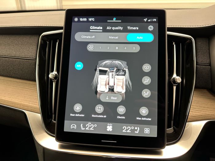 Volvo XC90 2026