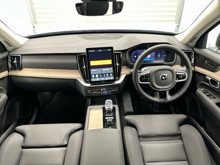 Volvo XC90 2026