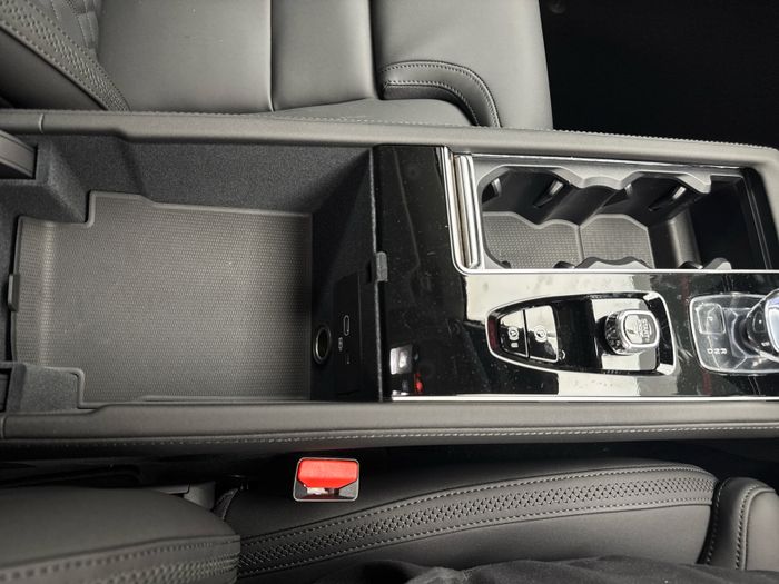 Volvo XC90 2026