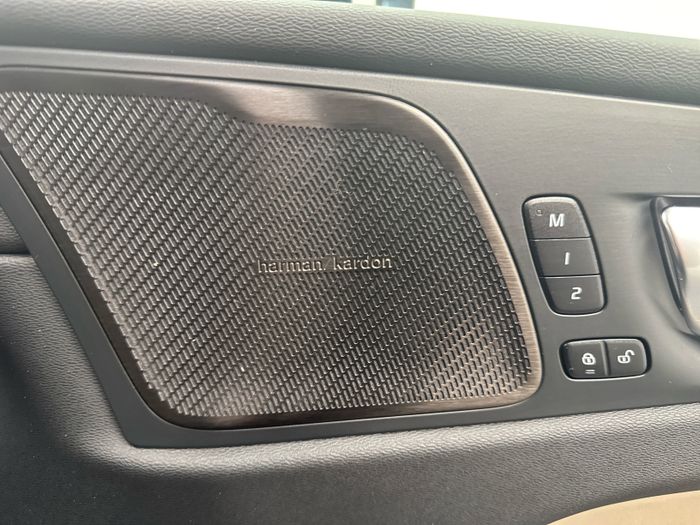 Volvo XC60 2026