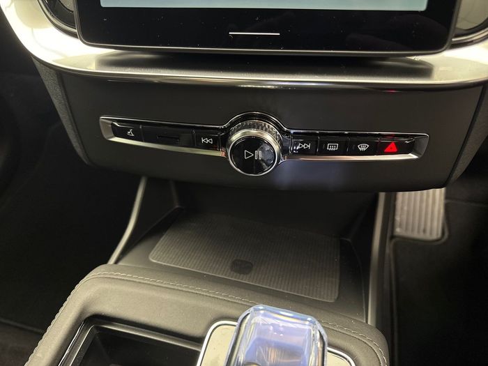 Volvo XC90 2026
