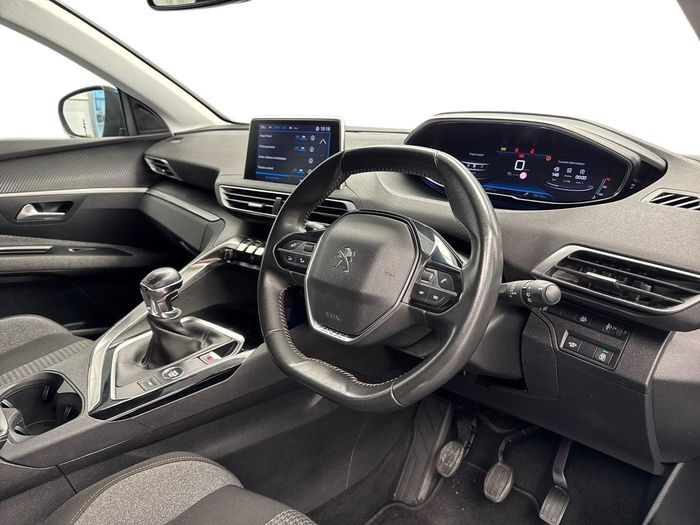 Peugeot 3008 2021