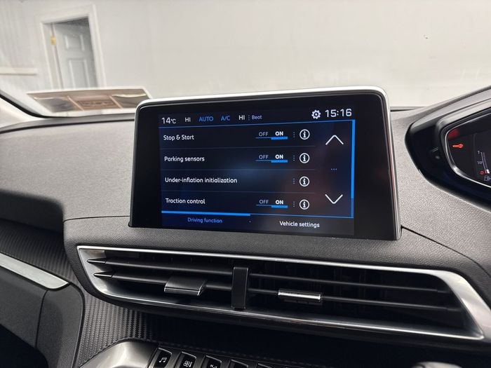 Peugeot 3008 2021