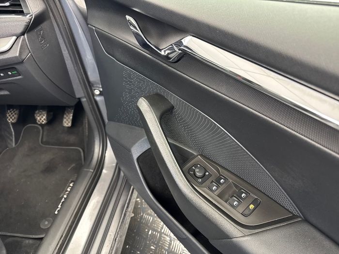 Skoda Octavia 2023