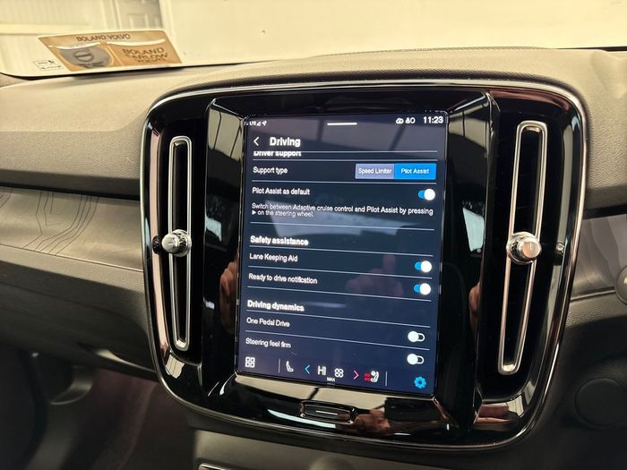 Volvo XC40 2023