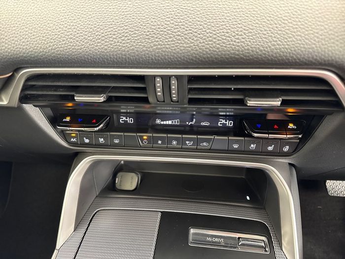 Mazda CX-60 2024