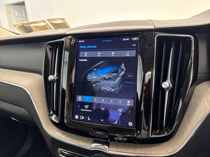Volvo XC60 2021