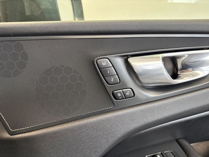 Volvo XC60 2021