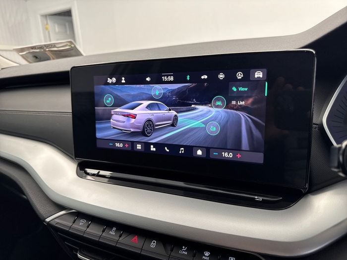 Skoda Octavia 2025