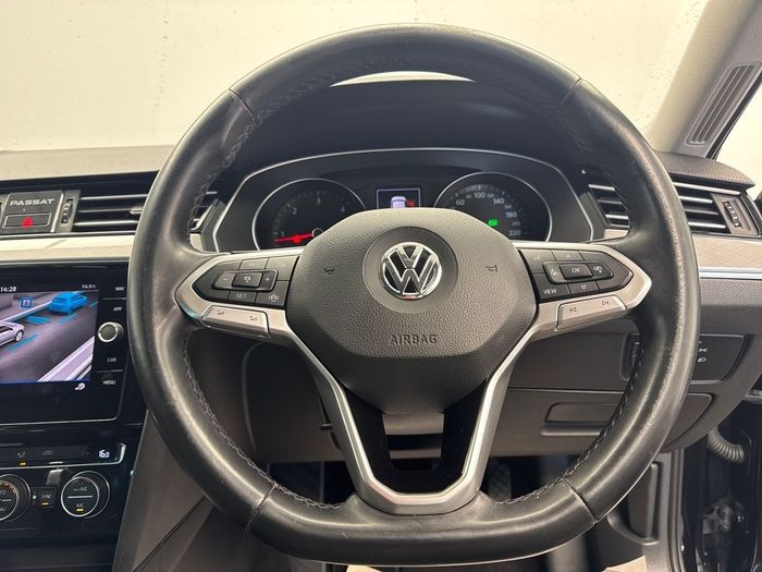Volkswagen Passat 2020