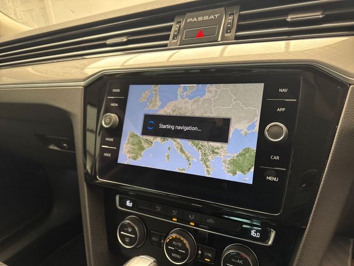 Volkswagen Passat 2020