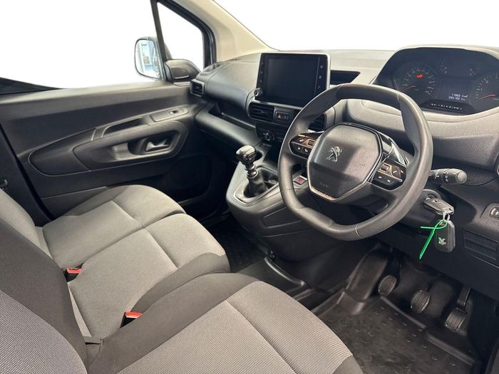 Peugeot Partner 2023