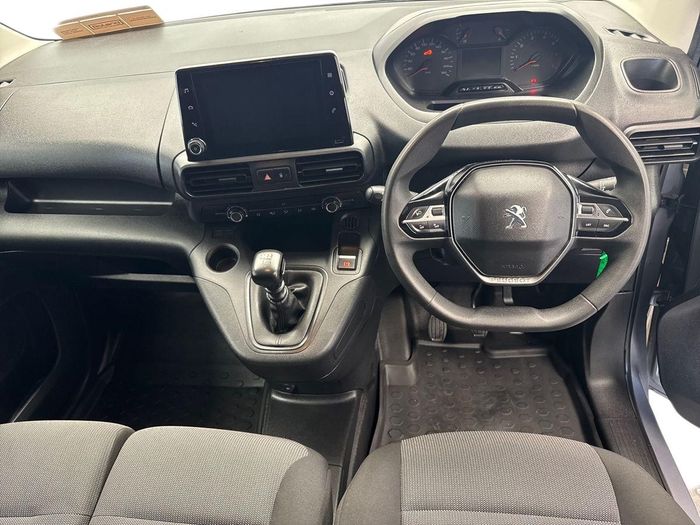 Peugeot Partner 2023