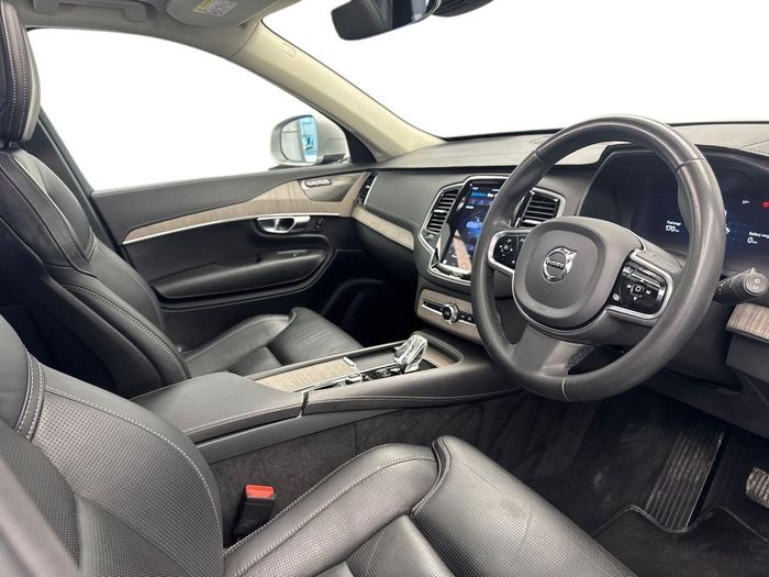 Volvo XC90 2023
