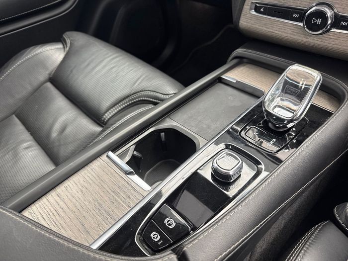 Volvo XC90 2023