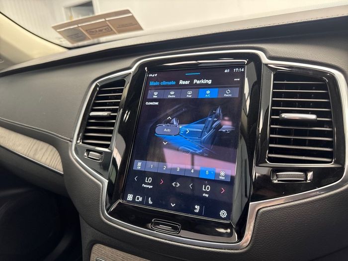 Volvo XC90 2023
