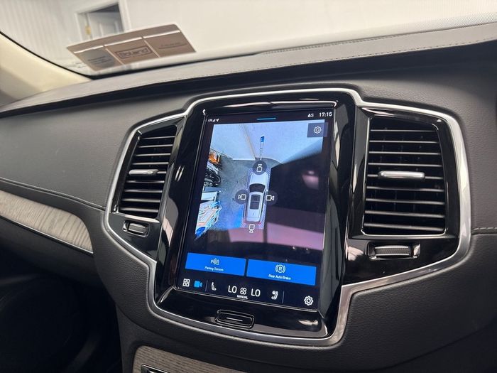 Volvo XC90 2023
