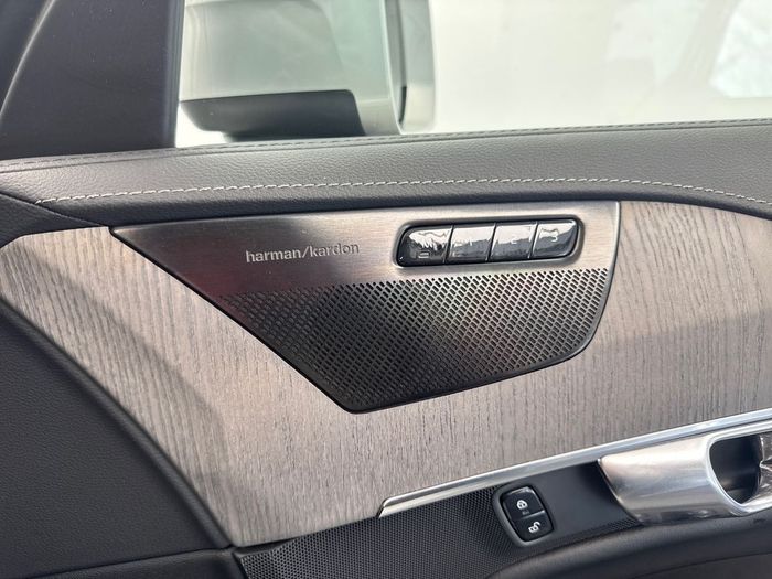 Volvo XC90 2023